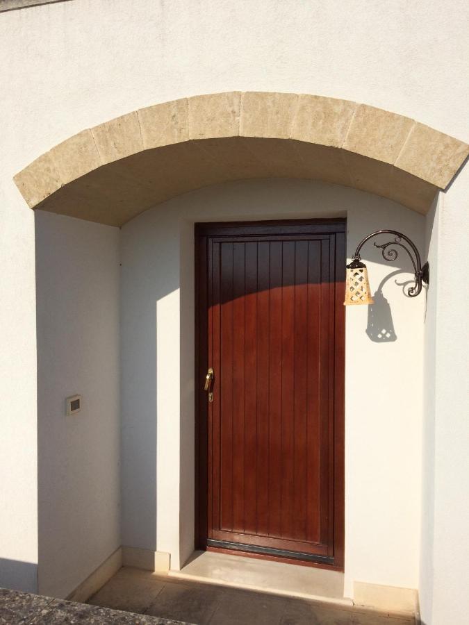 Gianpaolo Ospitale Bed and Breakfast Scorrano  Εξωτερικό φωτογραφία